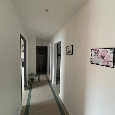 Air-conditioned House, Private Parking, Private Terrace